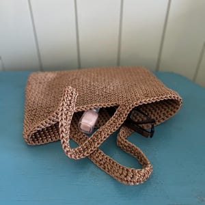 Crochet handbag