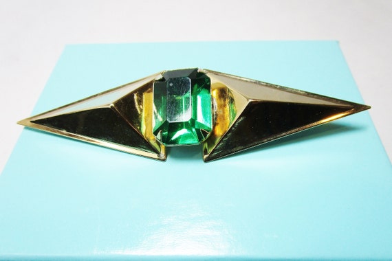 Vintage Costume Jewelry Pin Emerald Simulant - image 3