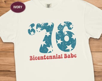 Camiseta "Bicentennial Babe 1976", regalo retro de 50 cumpleaños, colores patrióticos y cómodos.