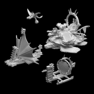 Puede incluir: Un conjunto de cuatro modelos en miniatura de plástico blanco de una criatura fantástica, un dragón volador, una criatura similar a una tortuga con una estructura circular en su espalda, un barco con una vela y una estructura circular en un soporte.