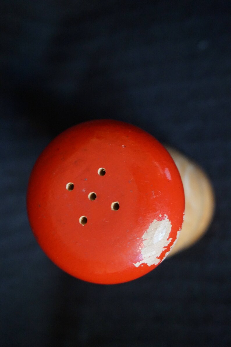 Vintage Wooden Peppy Pepper Shaker Kitschy Kitchen Pepper Shaker Wood Pecker Wood Ware