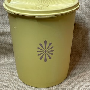 Vintage Yellow Servalier Sunburst Tupperware Canister 809-5/Yellow Tupperware/Kitchen Storage/Kitchen Organize/Servalier Sunburst/Food Store