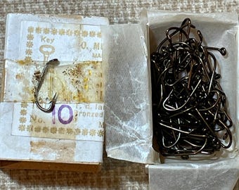 Vintage O Mustad & Son Norway Fishing Hooks in Box/No. 10  Ringed Bronzed 36712 Hooks/Norway/Fishing Hooks/Fishing/Mustad-Treble Hooks
