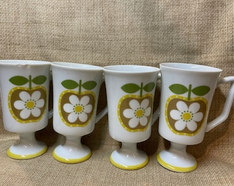 Vintage MCM Country Fair by JSC Flower Power Pedestal Mugs Set of 4/Apple Daisy Pedestal Coffee Mugs/70&#39;s Drink Ware/Kitschy Coffee Mugs