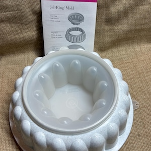 Vintage Tupperware Speckle Blue 1202-5 Jel-Ring Mold/Tupperware Mold/Jello Mold/Kitchen Tupperware/90s Tupperware/Dessert Mold/Jello-Ring