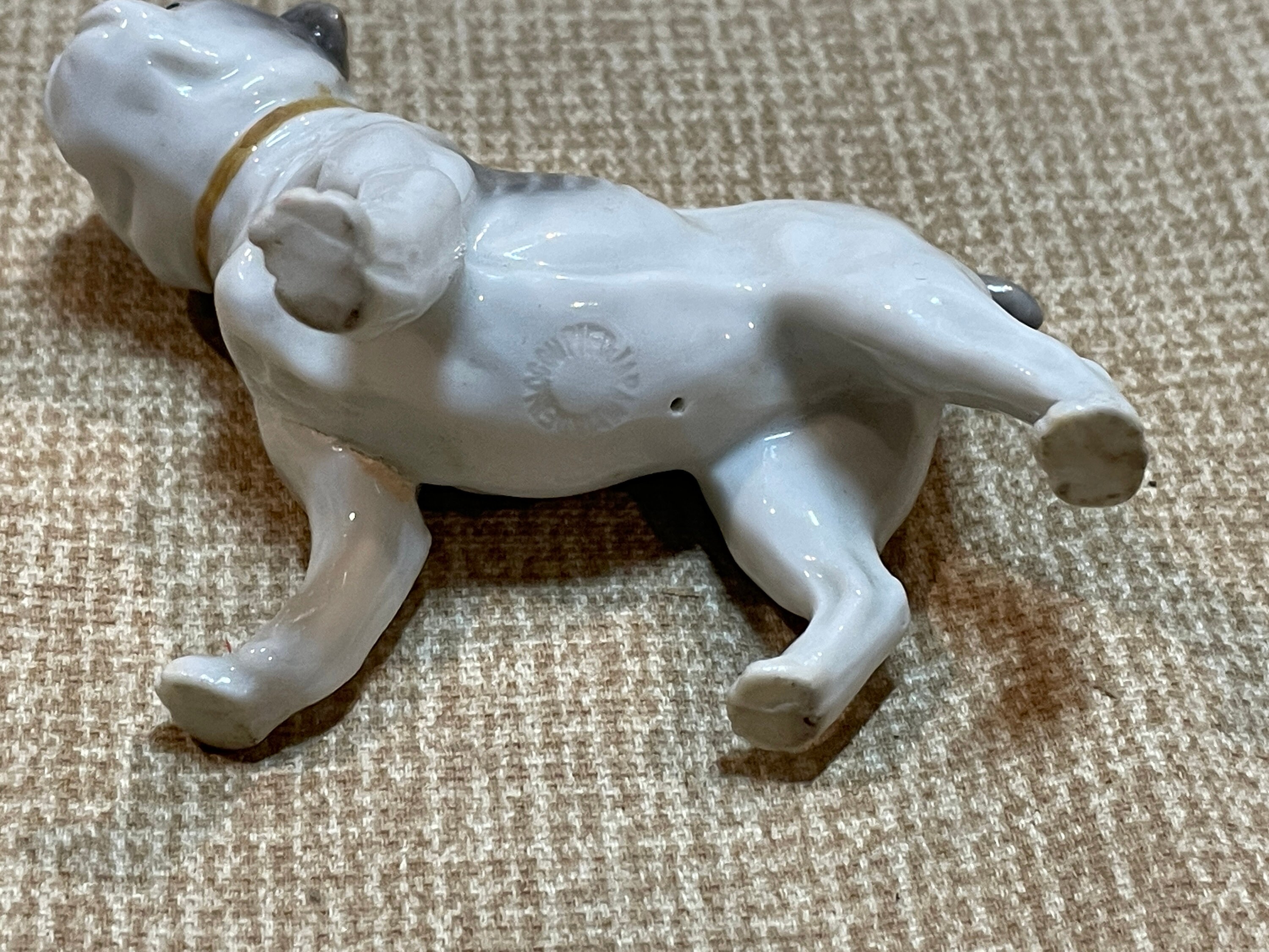 新品アメリカ60-70年代高級大型犬アフガンを携えた貴婦人の陶器オブジェ s-l1200.jpg