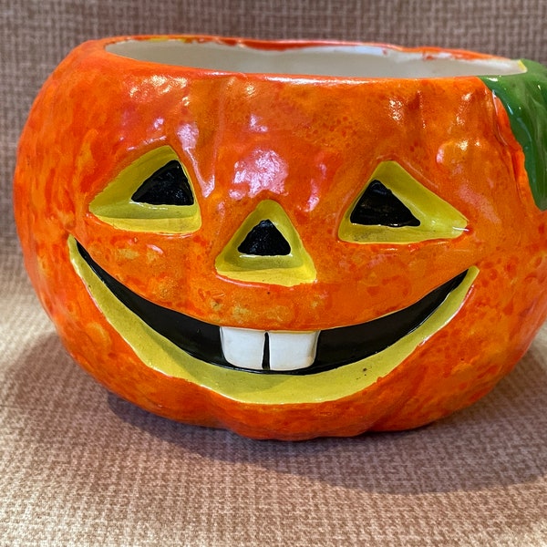 Vintage Ceramic Halloween Jack O Lantern Pumpkin Planter/Pumpkin Candy Bowl/MCM Smiling Jack O Lantern Planter/Pumpkin/Halloween Decor