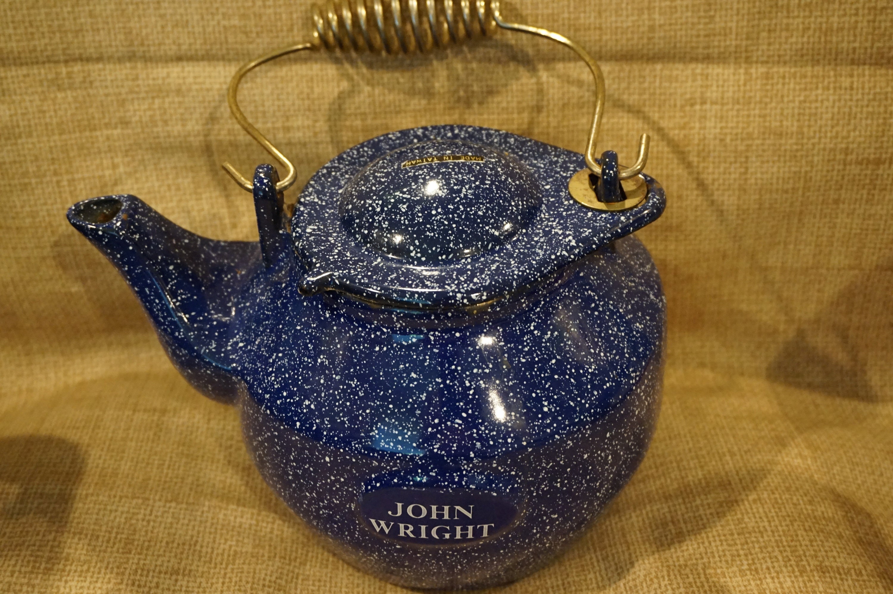 John Wright cast iron blue kettle Home Appliances Kettles