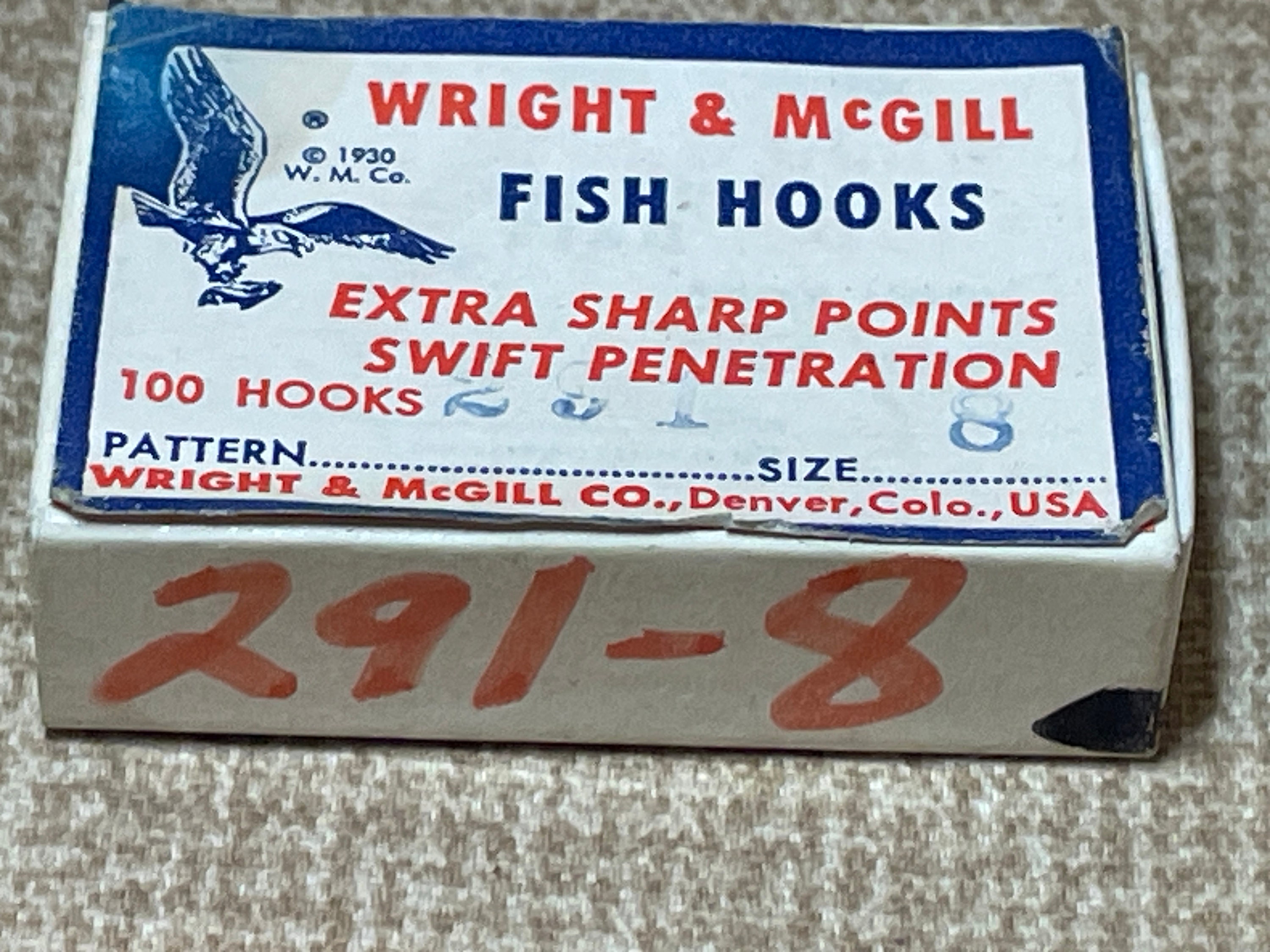 Hameçons vintage Wright & McGill dans une boîte/modèle taille