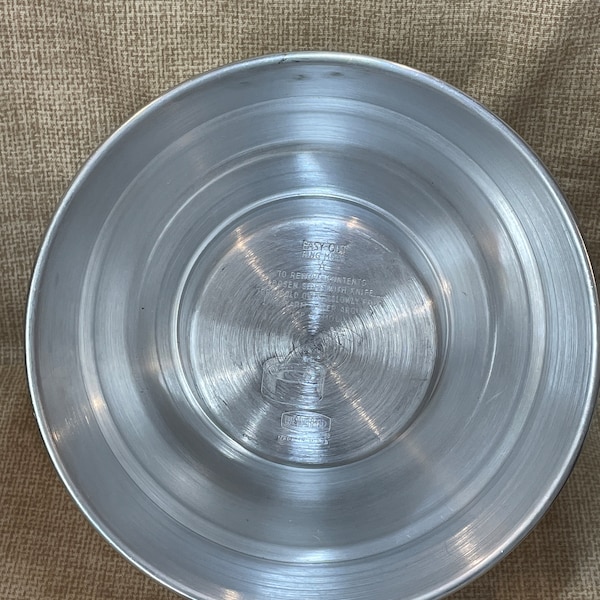 Vintage 1950's West Bend Easy-Out Ring Mold/MCM West Bend Ring Mold/Jell-O Mold/Ice Mold/MCM Kitchen West Bend/Aluminum Mold/Cake Pan