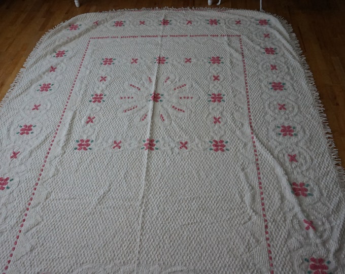 Vintage Chenille Bedspread With Roses/fringed Edge Chenille Etsy