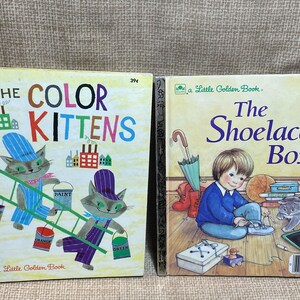 Vintage Little Golden Book Set of 2/The Color Kittens/The Shoelace Box/Children&#39;s Books/Golden Books/Learn Colors/Tying Shoes/Family Reading