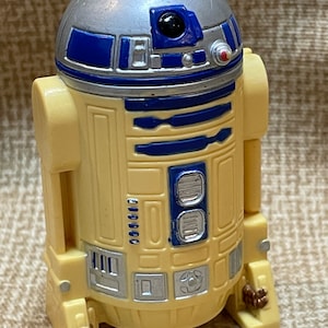 Vintage 1996 Star Wars Lucasfilm R2-D2 & Process Leia/R2-D2/Princess Leia/Star Wars 1996/Lucasfilms Ltd/Applause R2-D2 and Princess Leia image 1