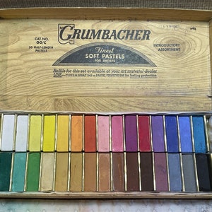 Vintage Grumbacher Finest Soft Pastels For Artists Cat. No. 1 Box Set Of 12  – Tacos Y Mas