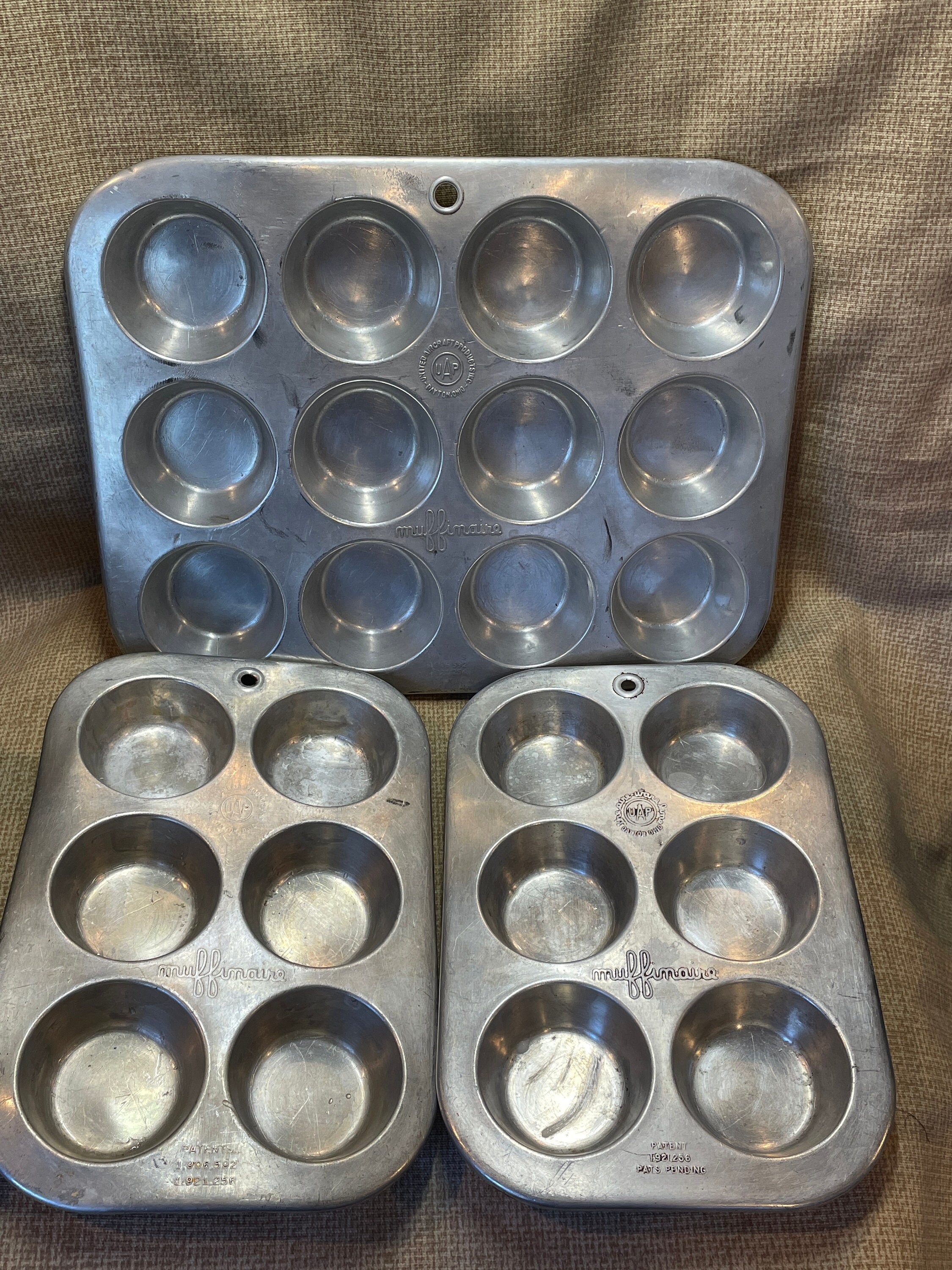 Vintage Muffinaire 12 Muffin Pan and Muffin Pans Set of 3/muffin