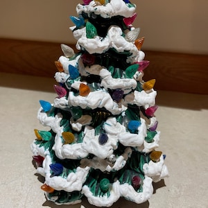 Vintage 80&#39;s Green Ceramic Christmas Tree Decor/Ceramic Christmas Tree/MCM Christmas Decor/10 in Ceramic Tree Decor/Lighted Ceramic Tree