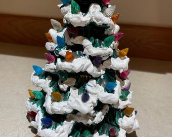 Vintage 80&#39;s Green Ceramic Christmas Tree Decor/Ceramic Christmas Tree/MCM Christmas Decor/10 in Ceramic Tree Decor/Lighted Ceramic Tree