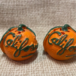 Vintage 1950&#39;s California Oranges Salt Pepper Shakers/Kitschy 50&#39;s California Souvenir Shakers/Kitchen Decor/Tableware/Oranges/Orange S & P