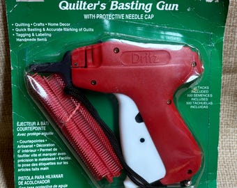 Vintage 1995 Quilter's Basting Gun/500 Tacks/Quick Basting/Quilting/Sewing/Labeling/Marking Quilts/Crafts/Home Decor/Dritz/Notions