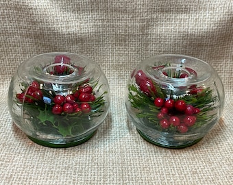 Vintage 70's Glass Holly and Berries Taper Candle Holders/Holly and Berries Glass Candle Holders Set of 2/Christmas Decoration/Home Decor