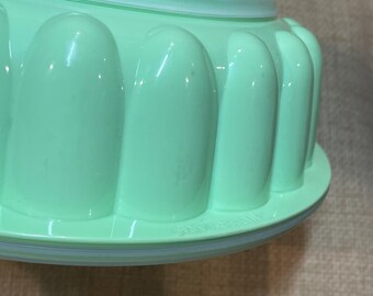 ヴィンテージ タッパーウェア ミントグリーン 1202-6 ジェロリング型