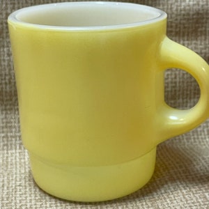 Vintage 1950&#39;s Anchor Hocking Fire King Ware Yellow Mug/Fire King Mug/Coffee Mug/Stackable Fire King Yellow Coffee Mug/Kitchen Yellow Mug