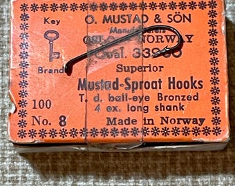 Vintage O. Mustad & Son Fish Hooks in Box/Size 8 Hooks/Fishing Hooks/Fishing/Mustad Sproat Bend Fish Hooks/Norway/Fishing Equipment/Hooks