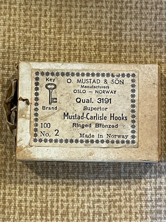 Vintage O Mustad & Son Norway Fishing Hooks in Box/no. 2 Ringed Bronzed  3191 Hooks/norway/fishing Hooks/fishing/mustad-carlisle Hooks 