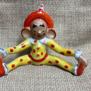 Vintage Pierrot Italian Comedia Dell&#39;arte Figurine/Clown/Pierrot Clown/Made in Japan/Mouse Clown with Orange Polka Dots/Home Decor/Ceramic