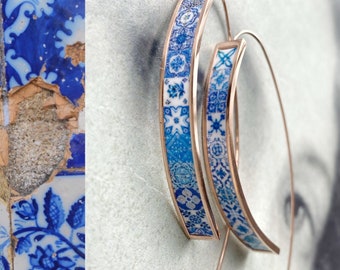 DRAAGBOOM Oorbellen Atrio Tile Portugal roestvrij staal antieke azulejo - roségoud lichtgewicht blauwe tegels VS verzending minimalistisch