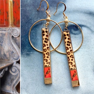 Earrings Atrio Leopard Chinoiserie Circle Bar Asian Red Frescoes  Portugal Aveiro Convent Porcelain China Vintage Brass Hoops