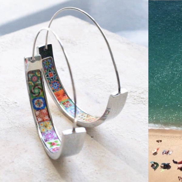 Pendientes ATRIO Aros Azulejos Portugal Acero Inoxidable Azulejo Antiguo - 1 1/2" Azulejos Rojos Verdes Azules Envíos a EE. UU.