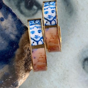 Atrio Ohrringe Estoril Vintage Palace Hotel Portugal Creolen mit Romantischen Fresken und Historischen Fliesen - Gold oder Silber Edelstahl