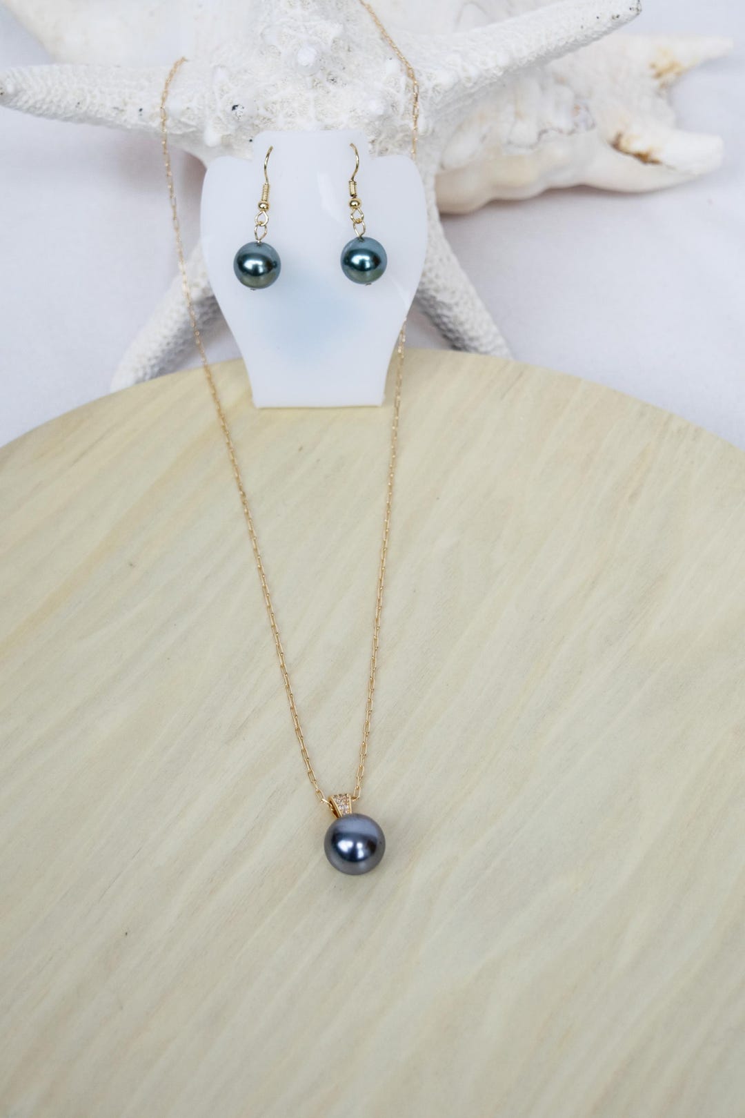 Affordable Designer Shell Pearl Necklace Set - Etsy