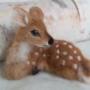 Needle Felted Deer Fawn, Curled Up, Laying Down, Soft Alpaca and Wool, Nature Decor