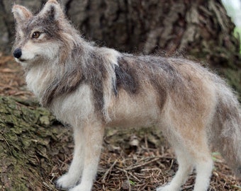 オオカミのリアルな動物のおもちゃ OOAK アートドール コピー 野生の犬