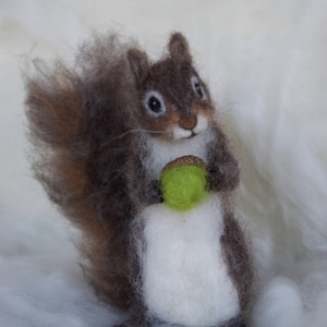 Needle Felted Squirrel Grey, Poseable image 5