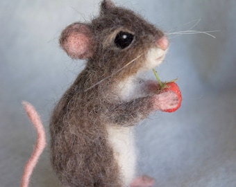 Needle Felted Mouse, Poseable Realistic Life Sized