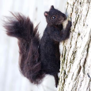 Needle Felted Squirrel Black, Poseable, Realistic, Wool Sculpture