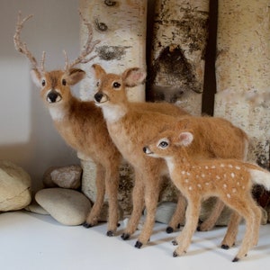 Deer Doe and Buck Needle Felted Pair, White Tailed