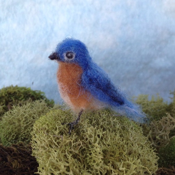 Needlefelt Bluebird Tiny Standing