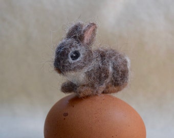 Needle Felted Bunny, Cottontail Rabbit, Tiny