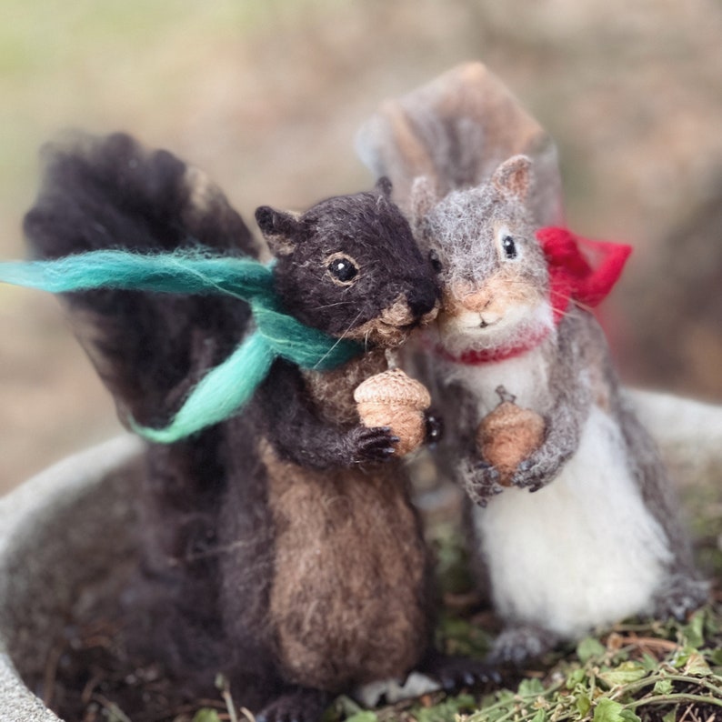 Needle Felted Squirrel Grey, Poseable image 4