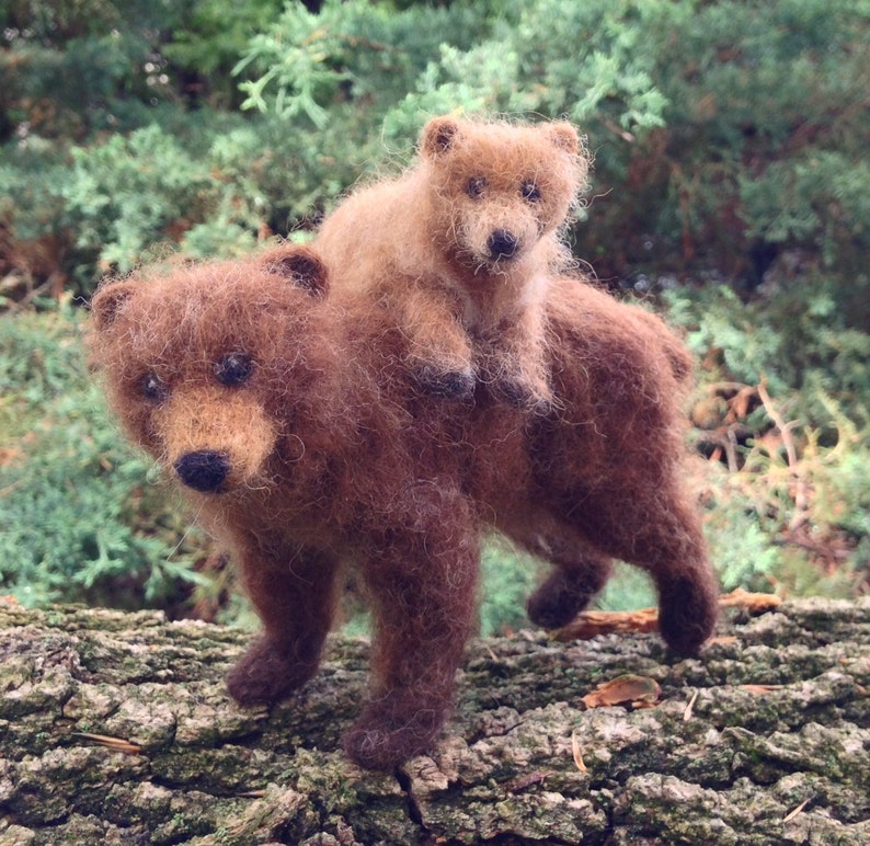 Needle Felted Grizzly Bear Mom and Cub, Brown Bear Forest Animal image 6