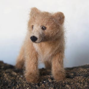 Grizzly Bear Cub, Needle felted Brown Bear Baby Animal image 4