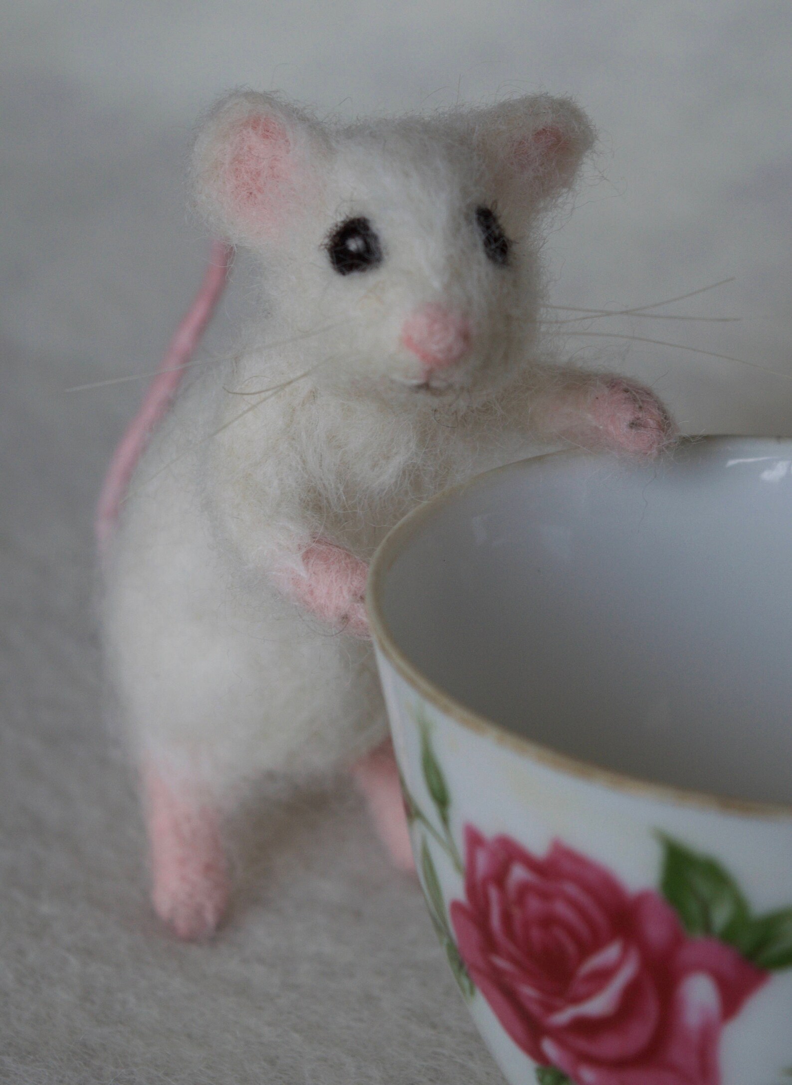 Needle Felted White Mouse, Poseable Realistic Life Sized MADE TO ORDER ...