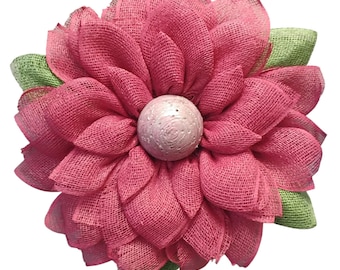 Corona de flores de arpillera rosa hecha a mano, centro plateado, decoración de primavera y verano.