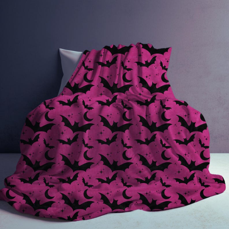 Pink Halloween Throw Blanket, Cozy Bat Sherpa Fleece Blanket, Pastel Goth Decor, Halloween Gift Idea, Bat Pattern Throw, Spooky Fall Decor
