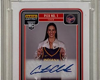 2022 Bowman best Caitlin Clark Rookie Blue Reprint Fascimile auto 