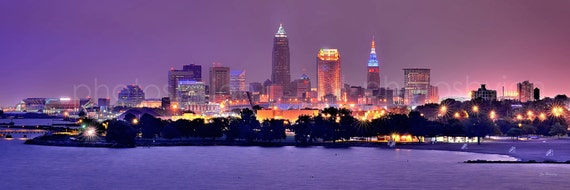 canvas cleveland skyline at